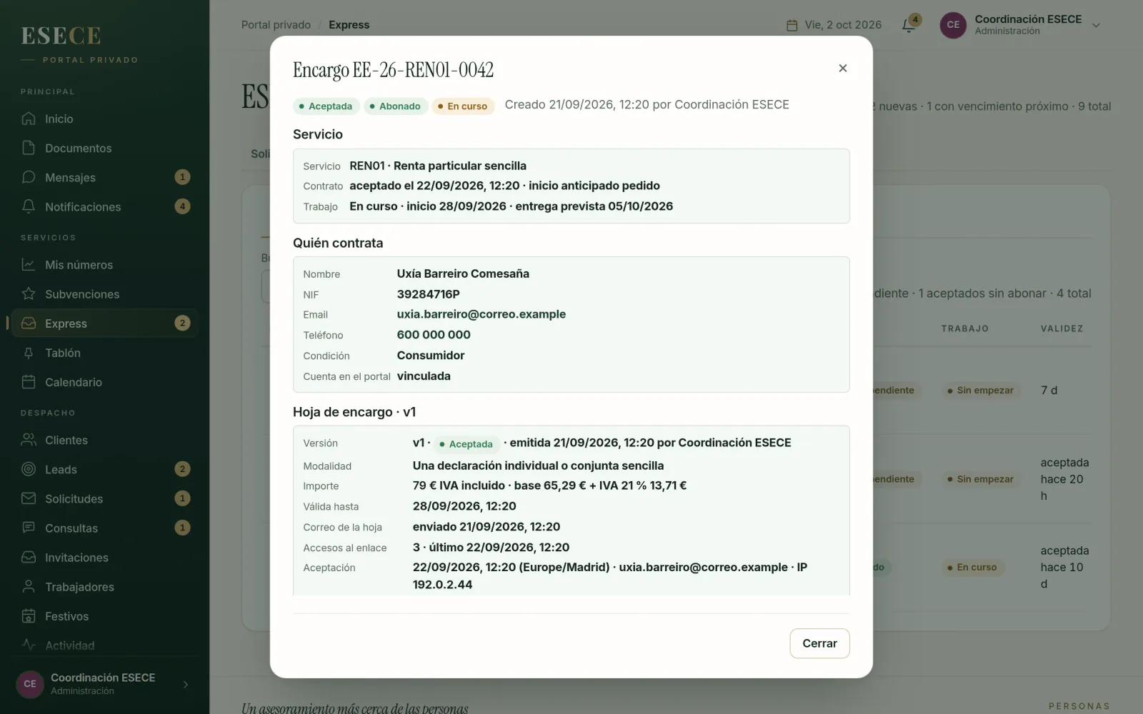 La ficha de un encargo de ESECE Express en el portal del despacho: el servicio, quién contrata y la hoja aceptada con su importe.